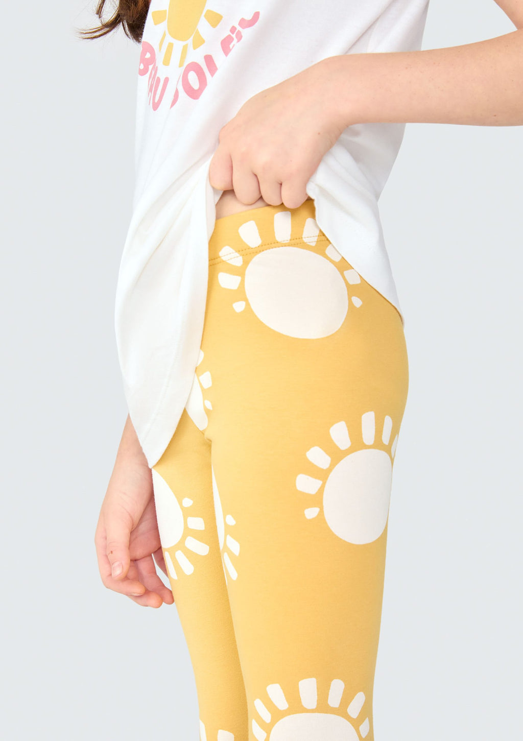 Conjunto Camiseta Manga Curta e Legging Corsário Bonjour Hering - Feminino