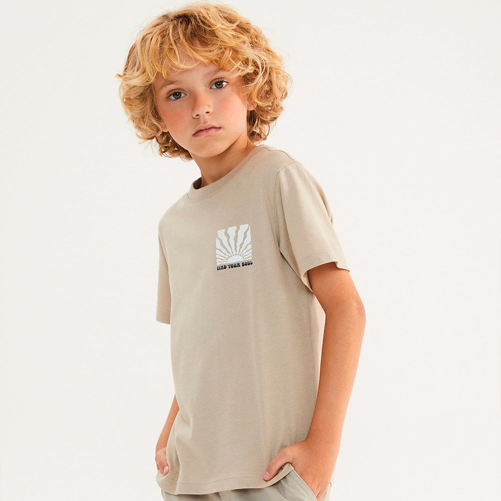Camiseta Manga Curta Hering Infantil Estampada Masculina - Bege