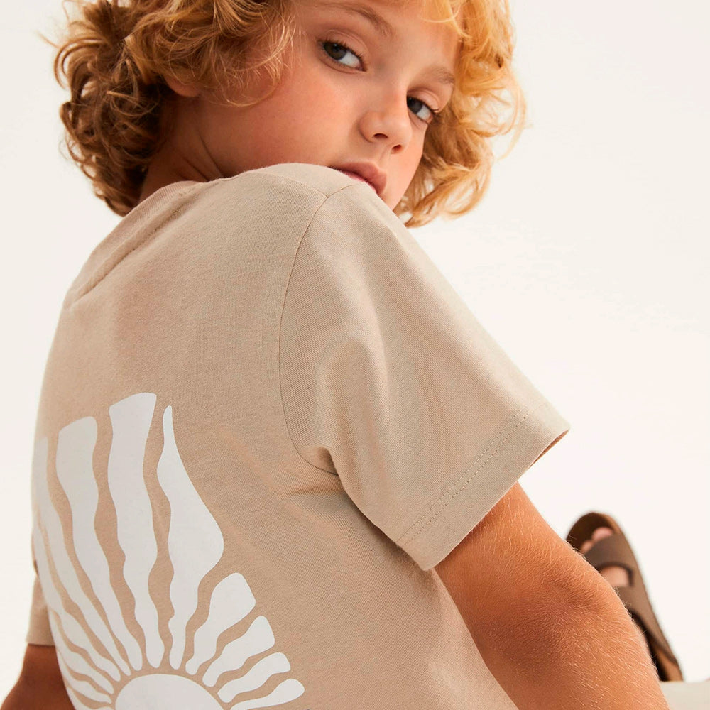 Camiseta Manga Curta Hering Infantil Estampada Masculina - Bege