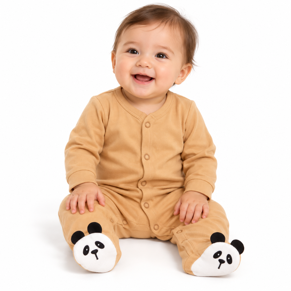 Macacão Manga Longa Pezinho Panda Suedine Unissex Babycotton - Caramelo