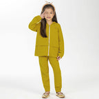 Conjunto Jaqueta com Capuz e Calça Cativa - Feminino